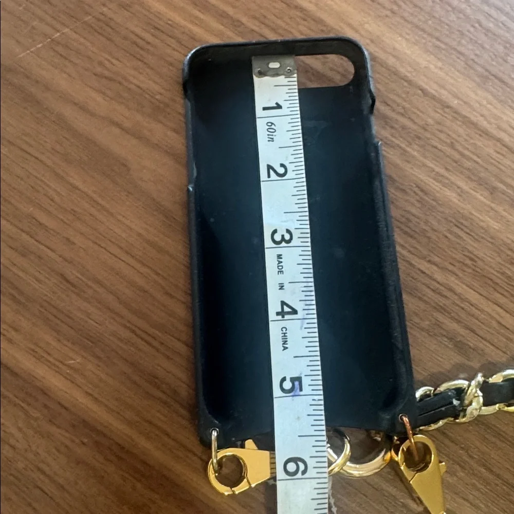 Bandolier iPhone case - Picture 5 of 9